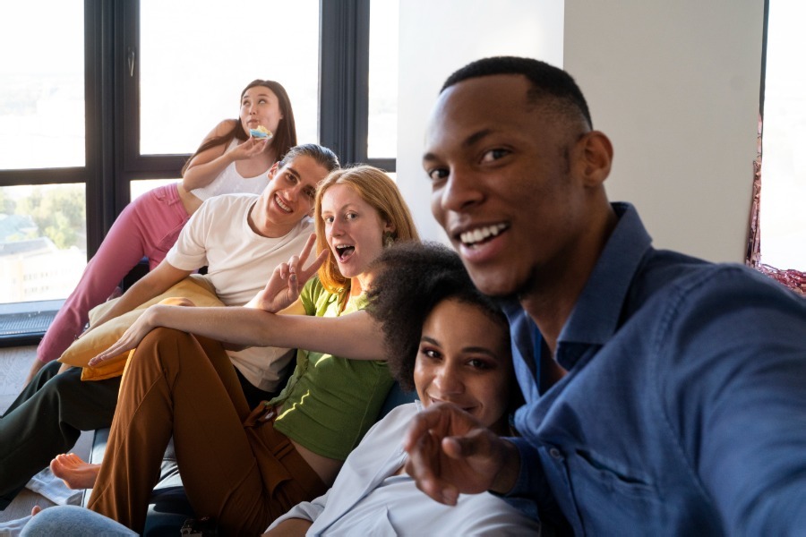 Build lasting friendships